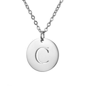 Collar de acero inoxidable con dije "C" plateado